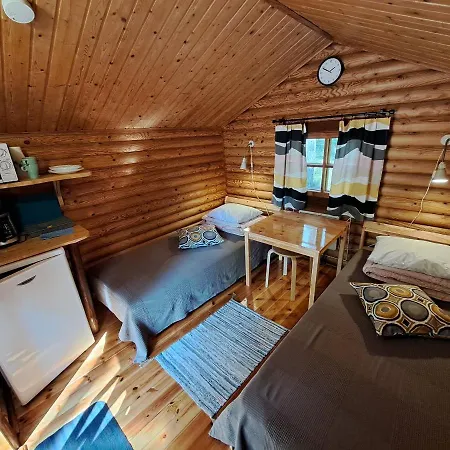 Laahtanen Campsite 2*